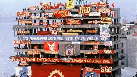 ERSOY AKALIN YAZDI: “CELLADINA SARILAN SOL”