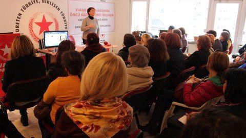 ÖNCÜ KADIN BÖLGE TOPLANTISINI GERÇEKLEŞTİRDİ