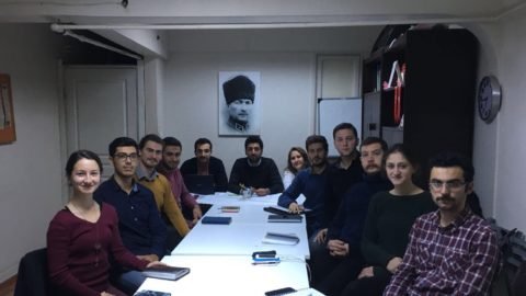 ÖNCÜ GENÇLİK İSTANBUL İL YÖNETİM KURULU EKİM DEVRİMİ KONFERANSINI PLANLADI