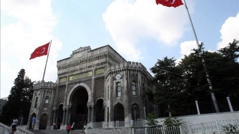 İSTANBUL ÜNİVERSİTESİ’NDE SAĞ-SOL BİRLEŞTİ: KUDÜS ONURUMUZDUR!