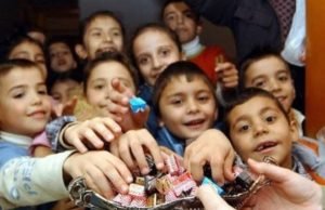 DOĞU PERİNÇEK YAZDI: NİCE BAYRAMLARA…