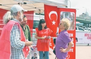 VATAN PARTİSİ’NE DUYGULANDIRAN DESTEK: “SİZLERLE GÜÇ BULUYORUZ”