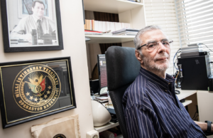 SAMET KUNT YAZDI: GLADYO VE MEHMET EYMÜR