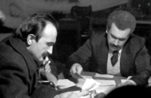 KİTAPLARLA SEVİŞME