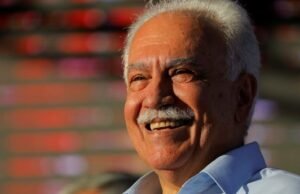 VATAN PARTİSİ MYK ÜYESİ BAYRAM YURTÇİÇEK YAZDI: EMEK, VEFA, VİCDAN VE PARTİYE BAĞLILIK