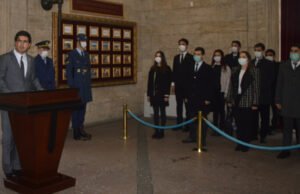 ÖNCÜ GENÇLİK’TEN ANITKABİR ZİYARETİ