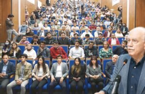Marmara Üniversitesi’nde Doğu Perinçek’e Soru Yağmuru