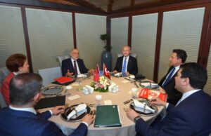 Kılavuz İstemeyen Sona Doğru: 6’lı İttifakların Ortak Yenilgisi