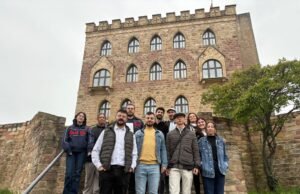 Vatan Partisi Öncü Gençlik Almanya Örgütü’nden Hambach Kalesi’ne Ziyaret